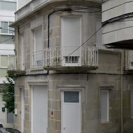 Vivienda Uso Turistico Obenza Apartment *